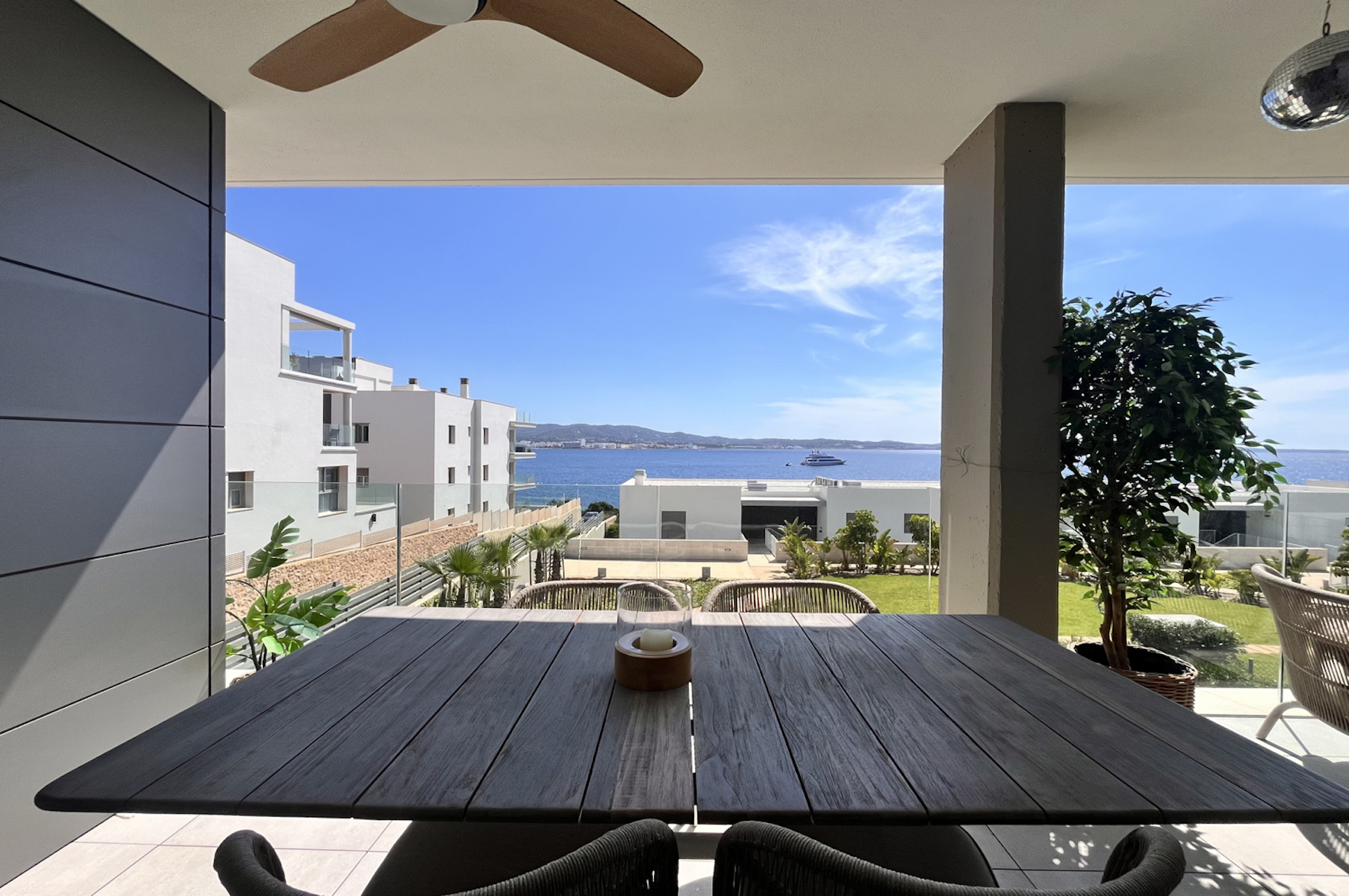 Resa Estates Ibiza apartment for sale te koop zeezicht sea views Cala gracio terrace table.jpeg